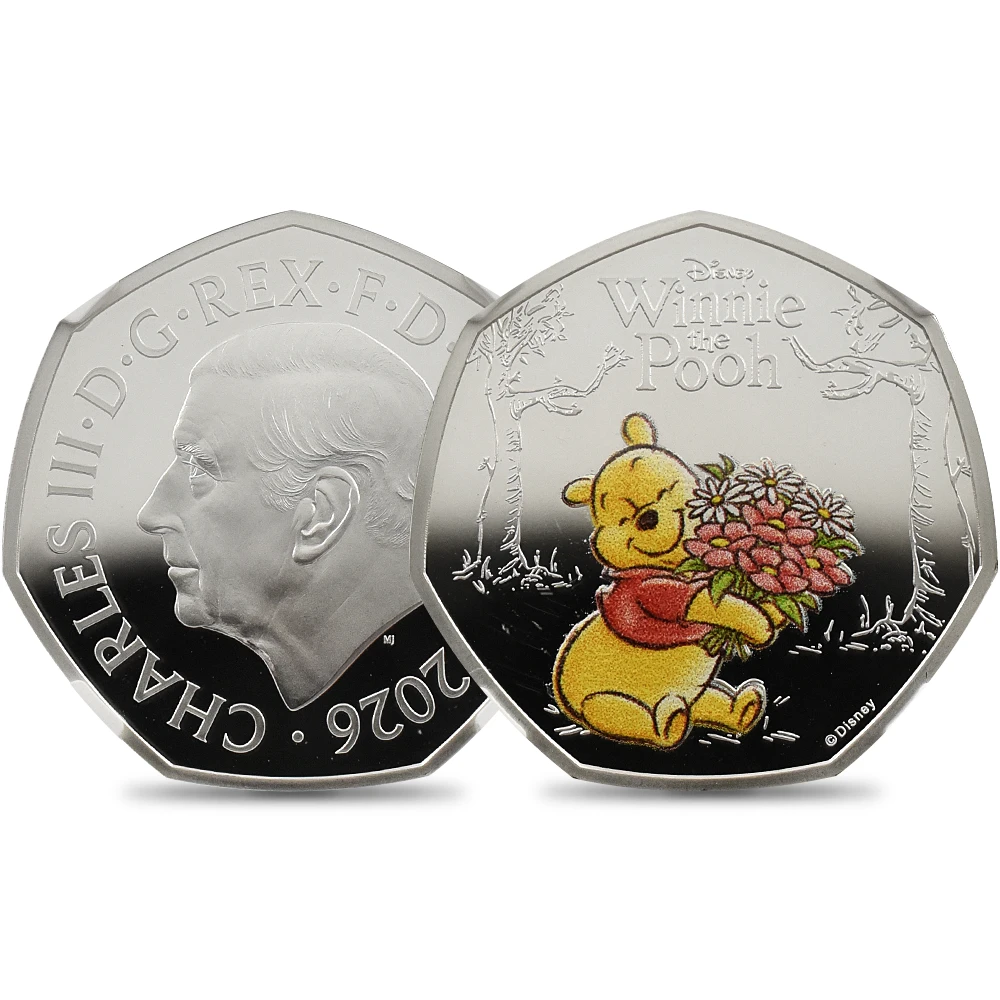イギリス 2026 チャールズ3世 くまのプーさん100周年記念 第1弾 50ペンスカラー銀貨 ファーストリリース NGC PF67UC チャールズ3世ラベル 箱付き