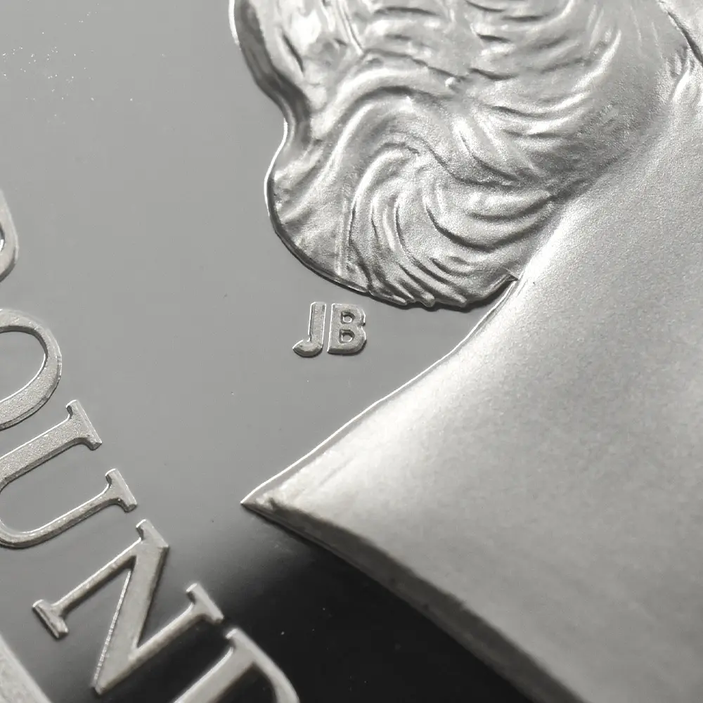 モダンコイン15：6734 イギリス 2015 エリザベス2世 最長在位記念 10ポンド5オンス銀貨 ファースト500ストラック NGC PF70UC 箱付き