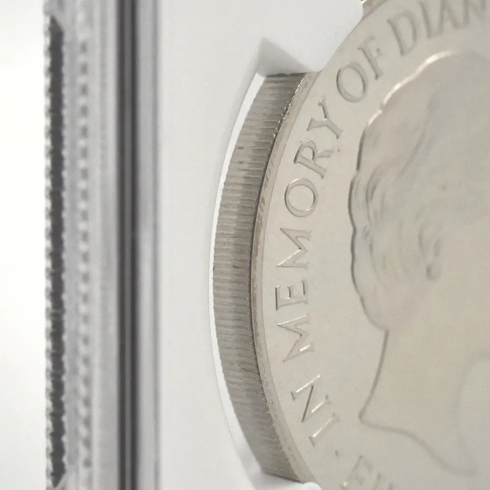 モダンコイン13：6731 イギリス 1999 エリザベス2世 ダイアナ妃追悼記念 5ポンド白銅貨 NGC PF69UC