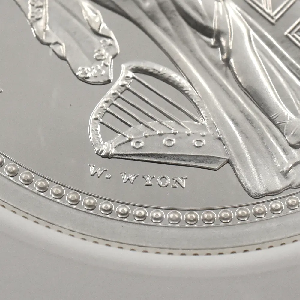 モダンコイン8：6780 イギリス 2020 エリザベス2世 スリーグレーセス 5ポンド2オンス銀貨 ファーストリリース NGC PF70UC