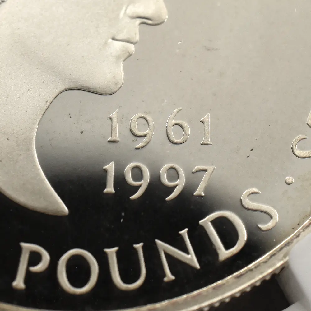 モダンコイン12：6791 イギリス 1999 エリザベス2世 ダイアナ妃追悼記念 5ポンド銀貨 NGC PF69UC 箱付き