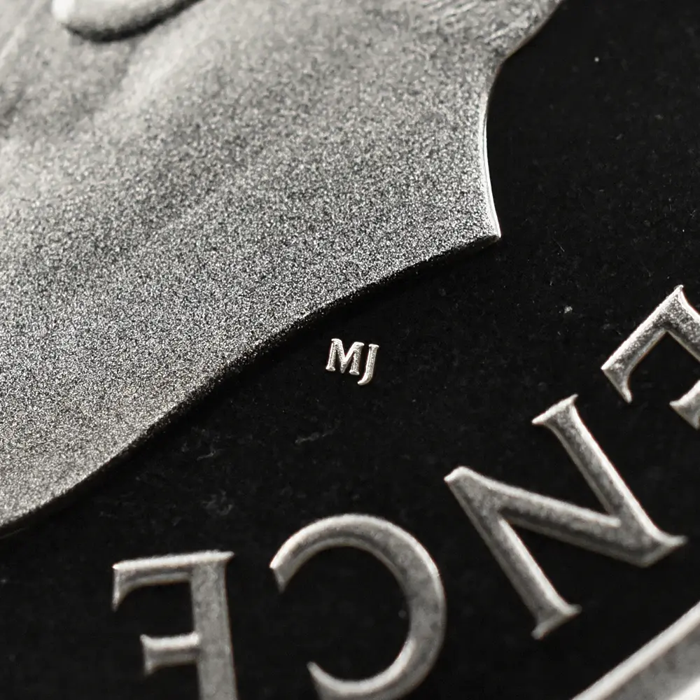 モダンコイン12：2213 イギリス 2022 チャールズ3世 エリザベス2世追悼記念 50ペンスプルーフプラチナ貨 未鑑定 箱付き