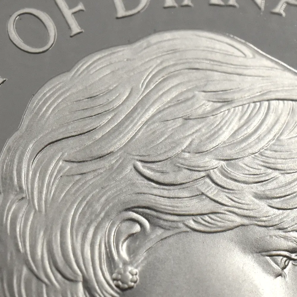 モダンコイン11：6840 イギリス 1999 エリザベス2世 ダイアナ妃追悼記念 5ポンド銀貨 NGC PF69UC 箱付き（外箱なし）