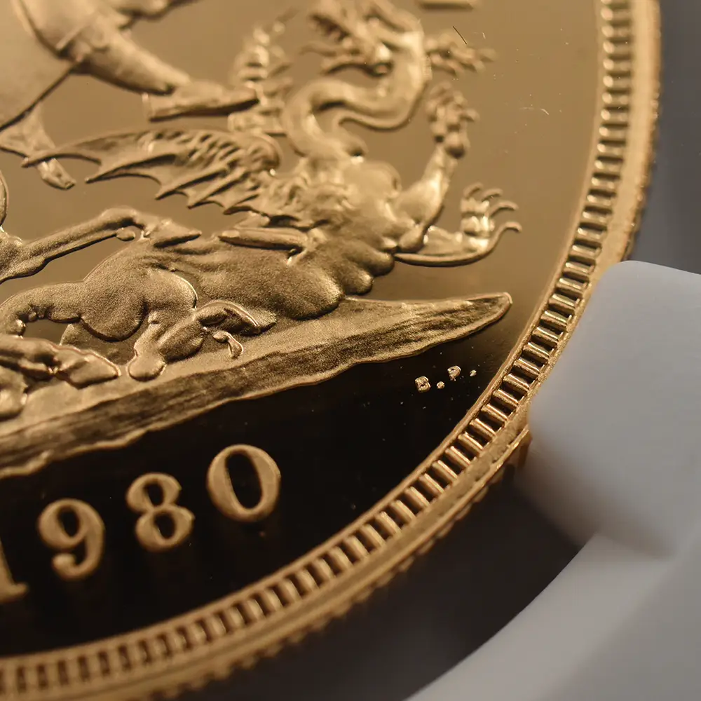 モダンコイン6：6842 1980 エリザベス2世 ヤングエリザベス 聖ジョージ竜退治 5ソブリン金貨 NGC PF70UC