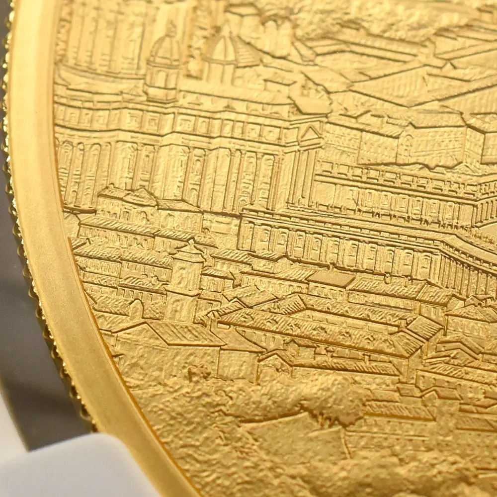 モダンコイン12：6758 イギリス 2022 エリザベス2世 都市景観シリーズ第2弾 ローマ 200ポンド2オンス金貨 NGC PF70UC 箱付き