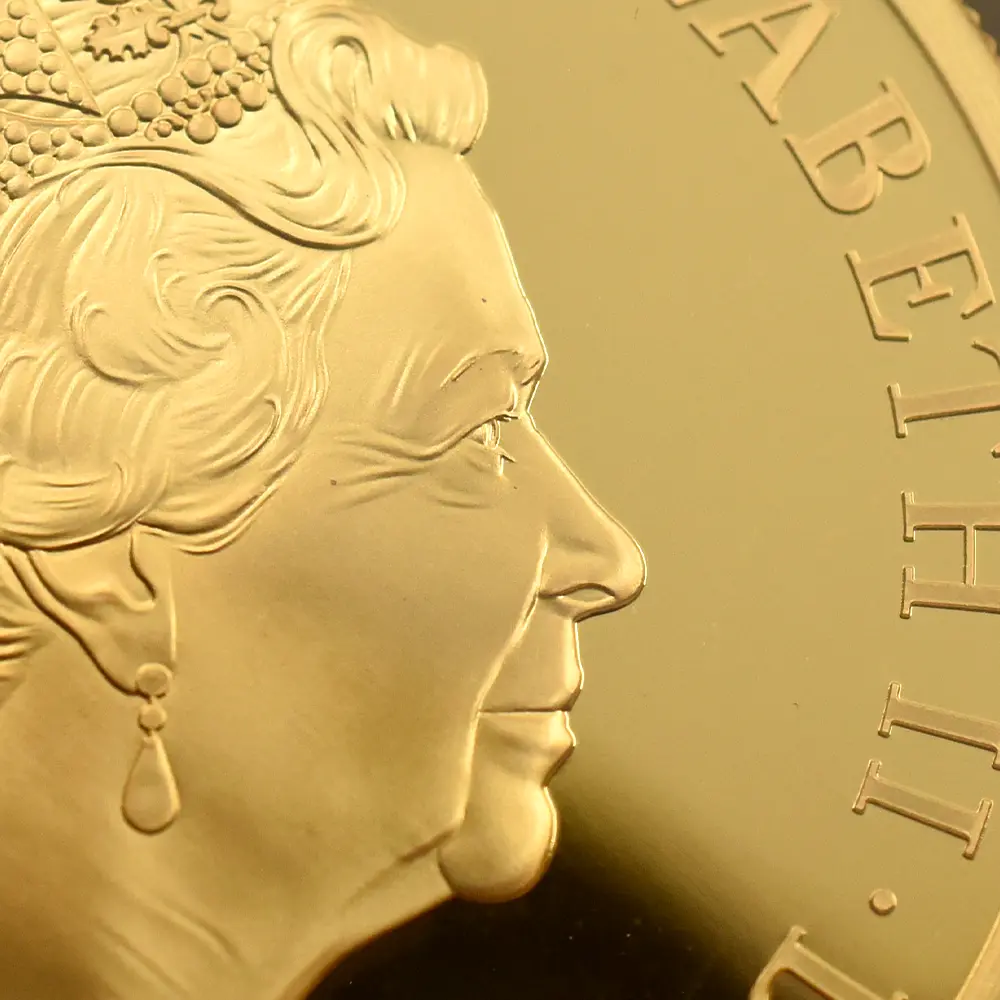 モダンコイン13：6758 イギリス 2022 エリザベス2世 都市景観シリーズ第2弾 ローマ 200ポンド2オンス金貨 NGC PF70UC 箱付き