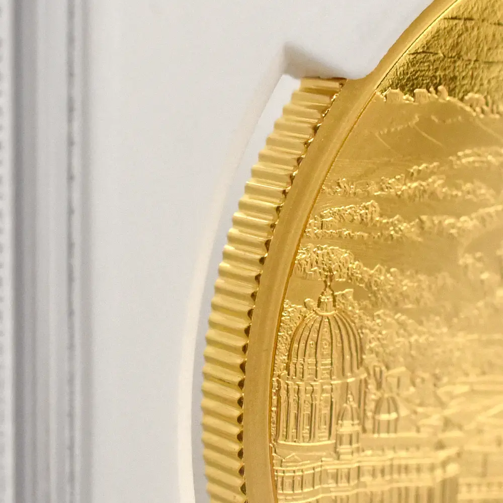 モダンコイン16：6758 イギリス 2022 エリザベス2世 都市景観シリーズ第2弾 ローマ 200ポンド2オンス金貨 NGC PF70UC 箱付き