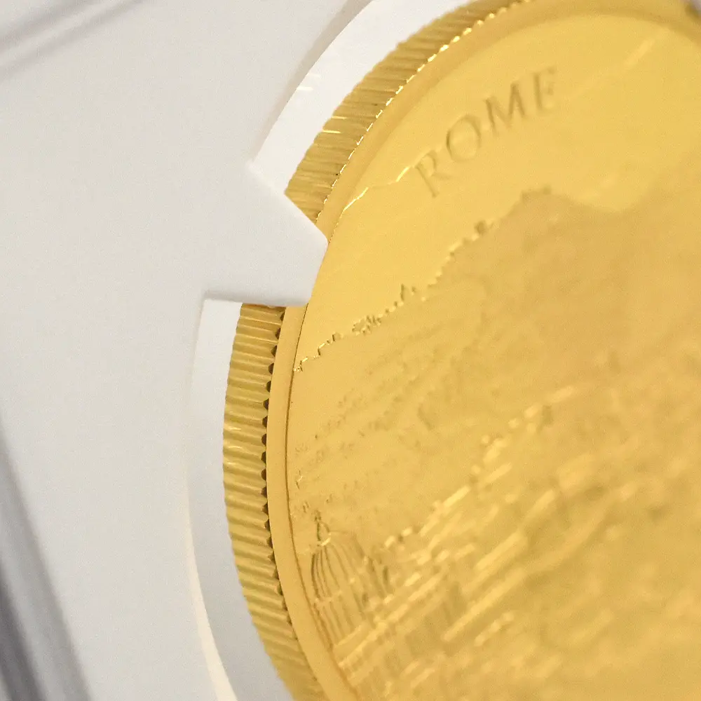 モダンコイン16：6759 イギリス 2022 エリザベス2世 都市景観シリーズ第2弾 ローマ 100ポンド1オンス金貨 NGC PF70UC 箱付き