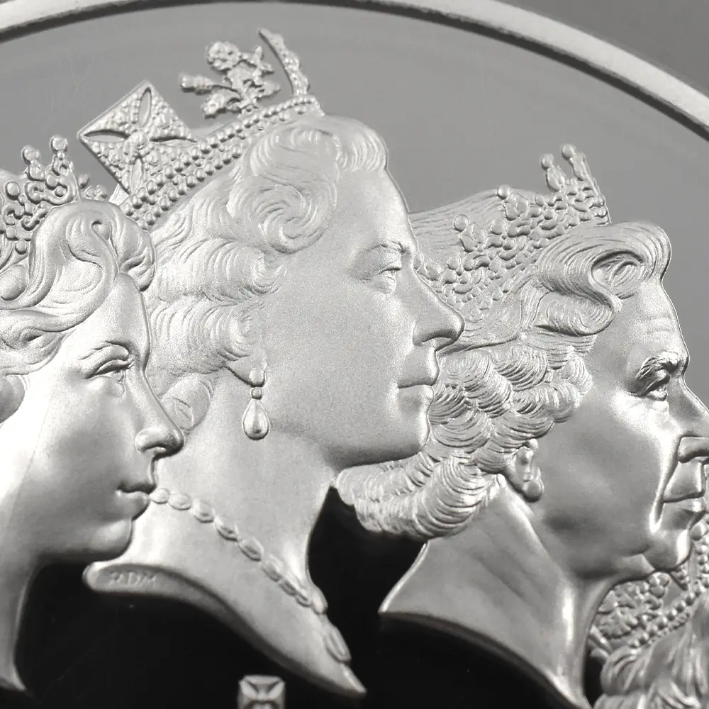 モダンコイン10:6863 イギリス 2015 エリザベス2世 最長在位記念 10ポンド5オンス銀貨 ファースト500ストラック NGC PF70UC 箱付き