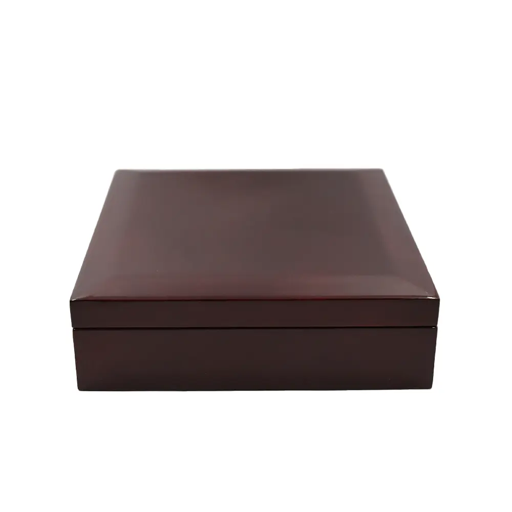 モダンコイン6:6863 イギリス 2015 エリザベス2世 最長在位記念 10ポンド5オンス銀貨 ファースト500ストラック NGC PF70UC 箱付き