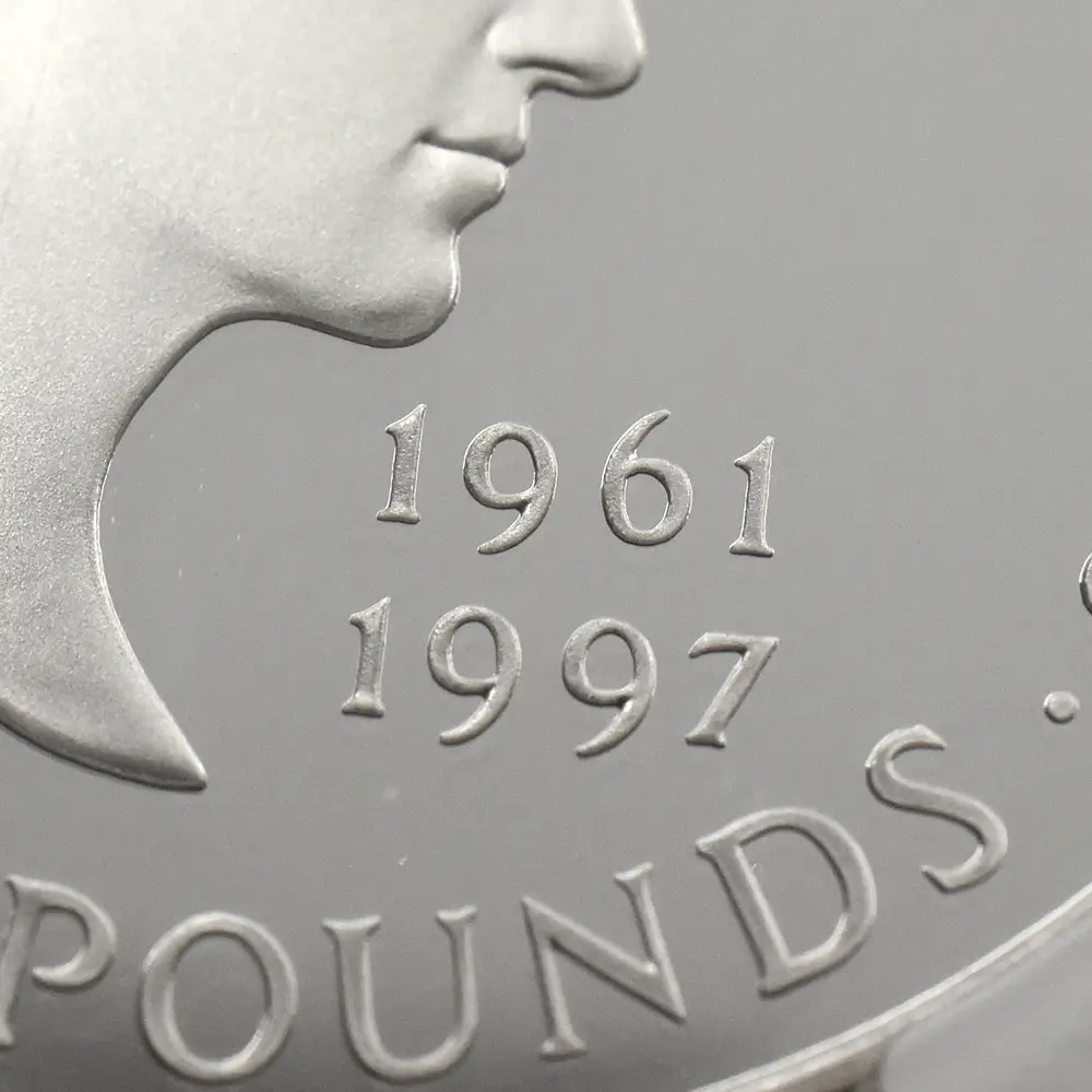 モダンコイン12:6865 イギリス 1999 エリザベス2世 ダイアナ妃追悼記念 5ポンド銀貨 NGC PF69UC 箱付き