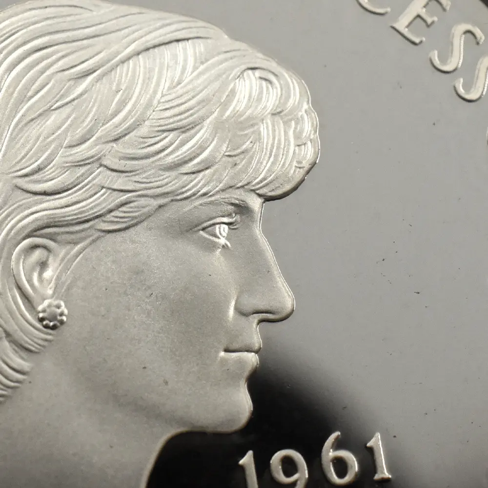 モダンコイン10：6866 イギリス 1999 エリザベス2世 ダイアナ妃追悼記念 5ポンド銀貨 PCGS PR69DC S-L6 箱付き