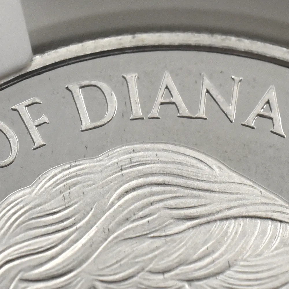 モダンコイン8:6867 イギリス 1999 エリザベス2世 ダイアナ妃追悼記念 5ポンド銀貨 NGC PF69UC