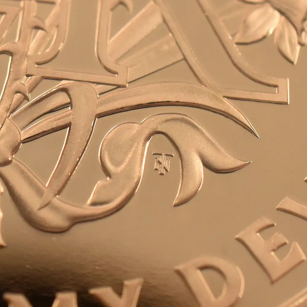 モダンコイン8:6871 イギリス 2021 エリザベス2世 女王生誕95周年記念 5ポンド金貨 ファーストリリース NGC PF69UC