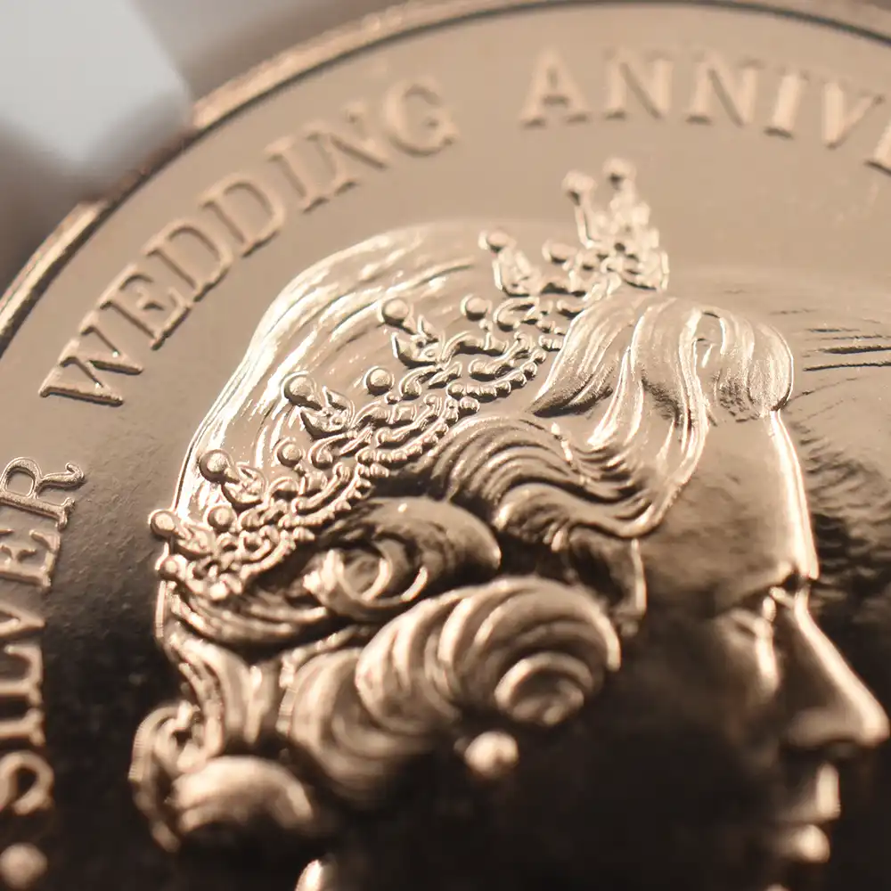 モダンコイン7:6883 ケイマン諸島 1972 エリザベス2世 御成婚25周年記念 25ドル金貨 NGC MS69DPL