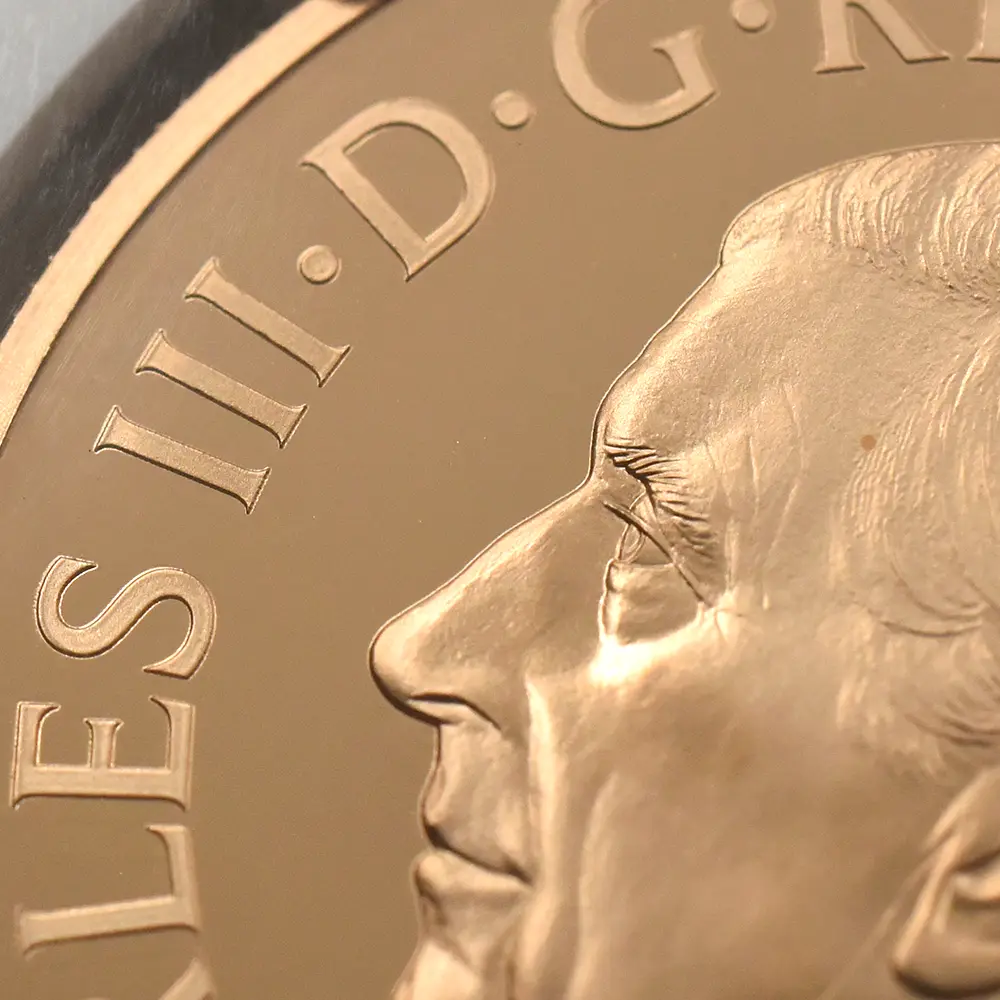 モダンコイン14:6886 イギリス 2026 チャールズ3世 エリザベス2世のコイン肖像シリーズ 第二弾 ヤングエリザベス 5ポンド金貨 ファーストリリース NGC PF70UC チャールズ3世ラベル 箱付き