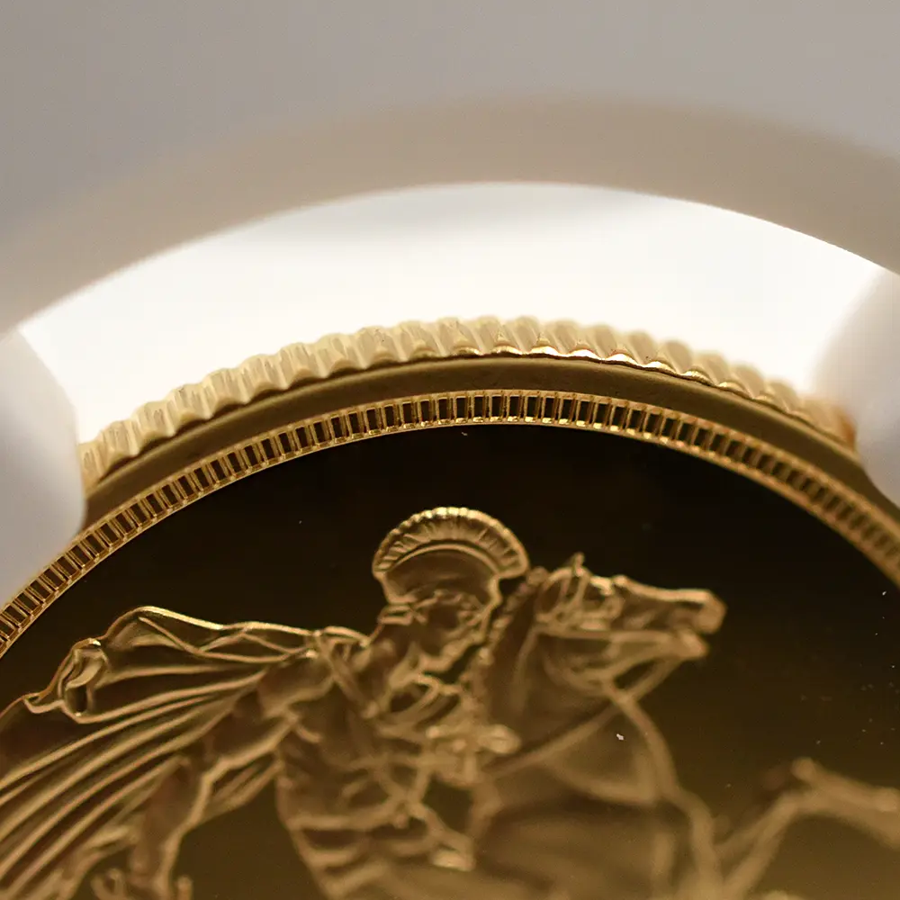 モダンコイン17：6889 イギリス 2026 チャールズ3世 聖ジョージ竜退治 ソブリン金貨 ファーストリリース NGC PF70UC 箱付き