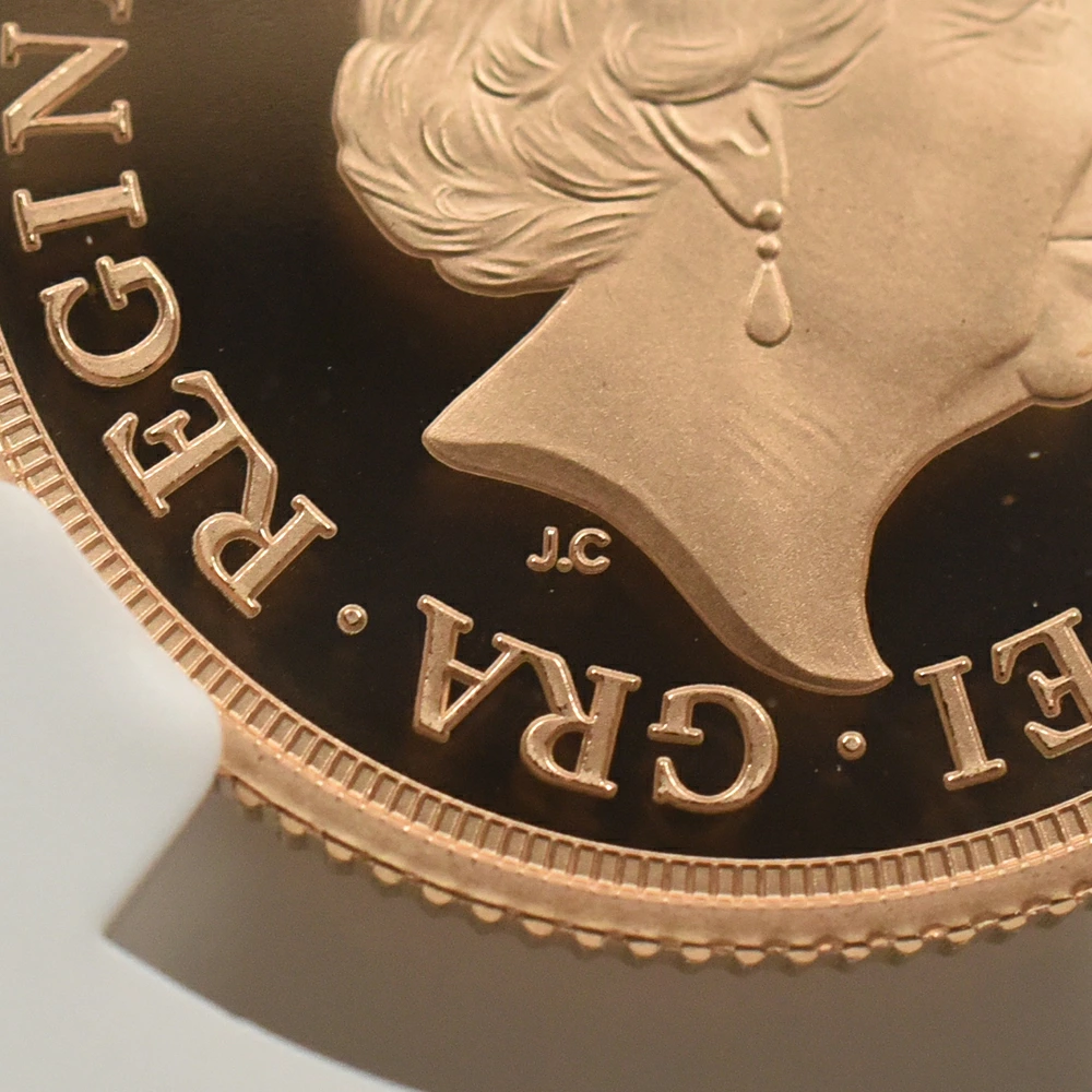 モダンコイン14：2362 2022 エリザベス2世 即位70周年記念プラチナジュビリー 特別発行ソブリン金貨 NGC PF70UC 箱付き