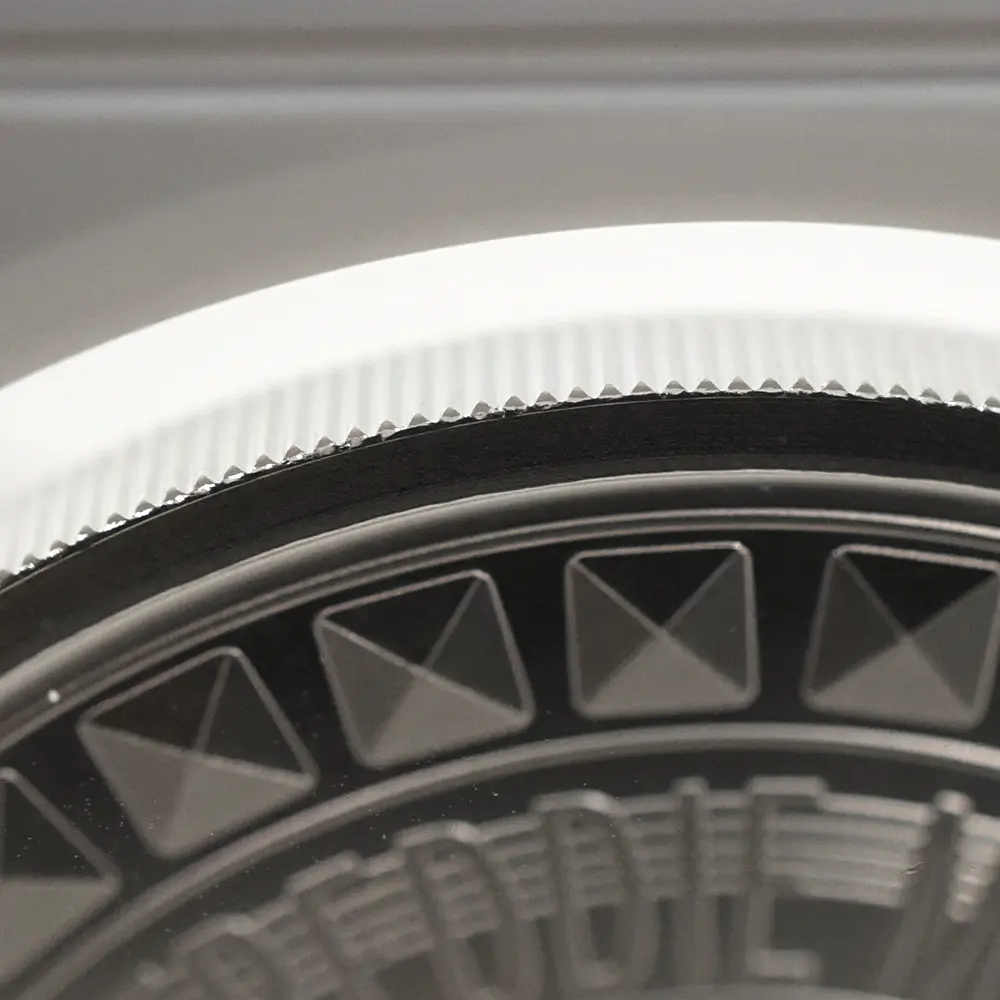 モダンコイン14:6881 イギリス 2025 チャールズ3世 ミュージックレジェンド第12弾 フレディ・マーキュリー 2ポンド1オンスカラー銀貨 NGC PF70UC 箱付き