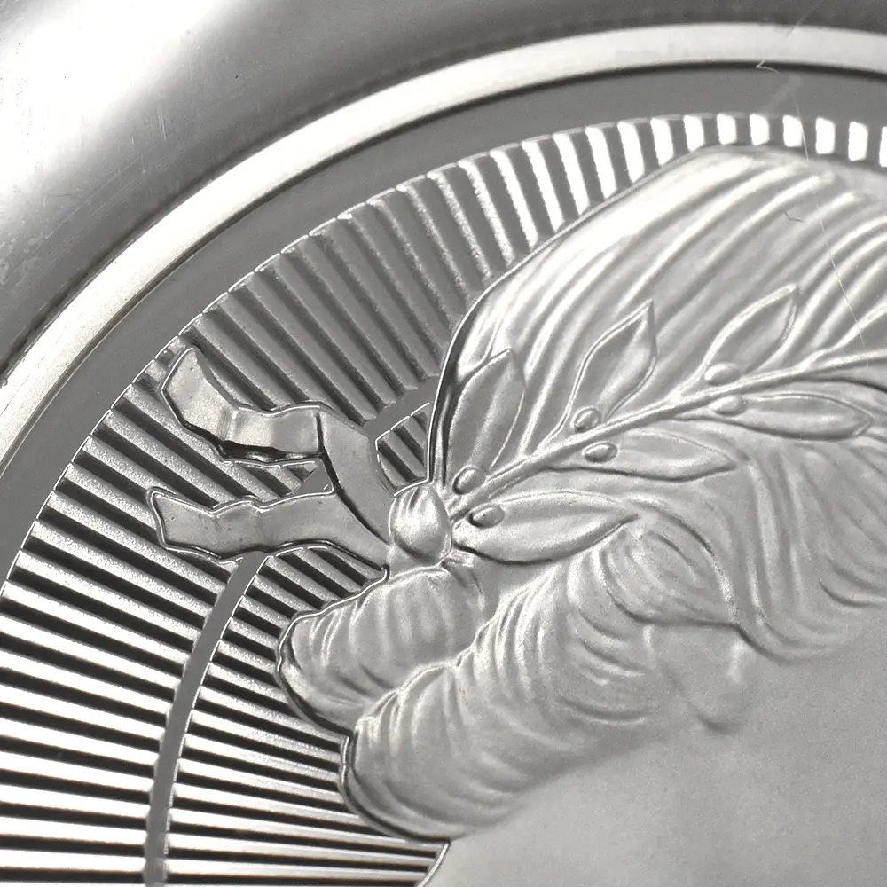 モダンコイン11：6910 イギリス 2026 チャールズ3世 エリザベス2世のコイン肖像シリーズ 第一弾 ヤングヤングエリザベス 5ポンドプルーフピエフォー銀貨 NGC PF70UC 箱付き