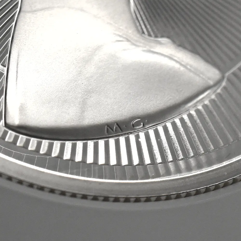 モダンコイン9：6911 イギリス 2026 チャールズ3世 エリザベス2世のコイン肖像シリーズ 第一弾 ヤングヤングエリザベス 5ポンドプルーフピエフォー銀貨 NGC PF69UC 箱付き