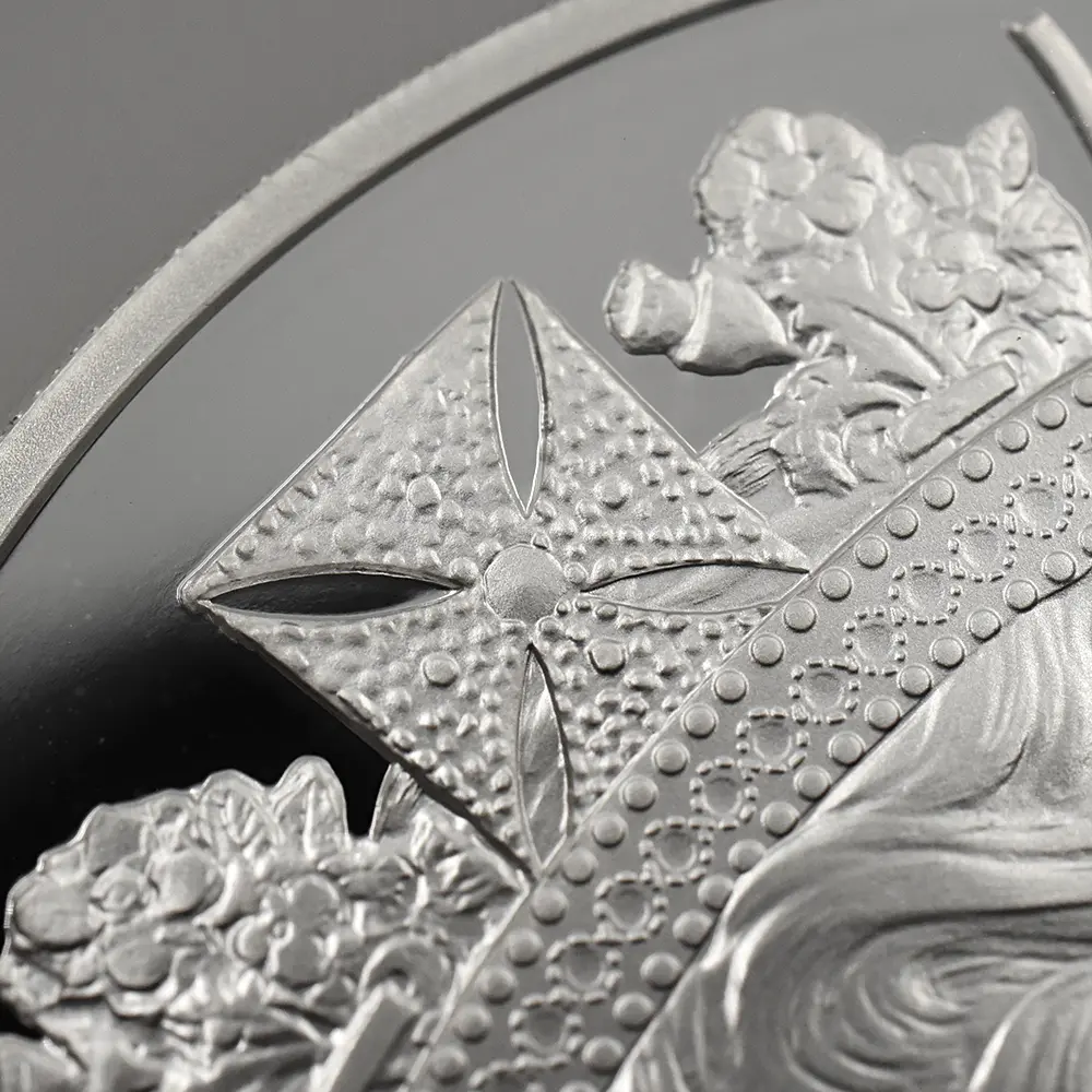 モダンコイン12：6940 イギリス 2015 エリザベス2世 最長在位記念 10ポンド5オンス銀貨 ファースト500ストラック NGC PF70UC 付属品付き