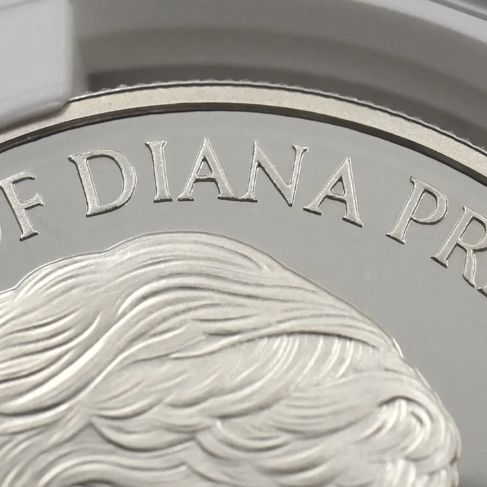 モダンコイン8:6919 イギリス 1999 エリザベス2世 ダイアナ妃追悼記念 5ポンド銀貨 NGC PF69UC