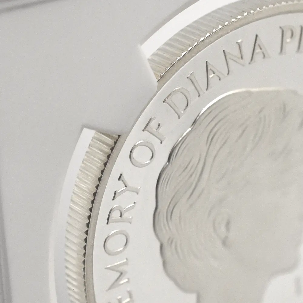モダンコイン13:6919 イギリス 1999 エリザベス2世 ダイアナ妃追悼記念 5ポンド銀貨 NGC PF69UC
