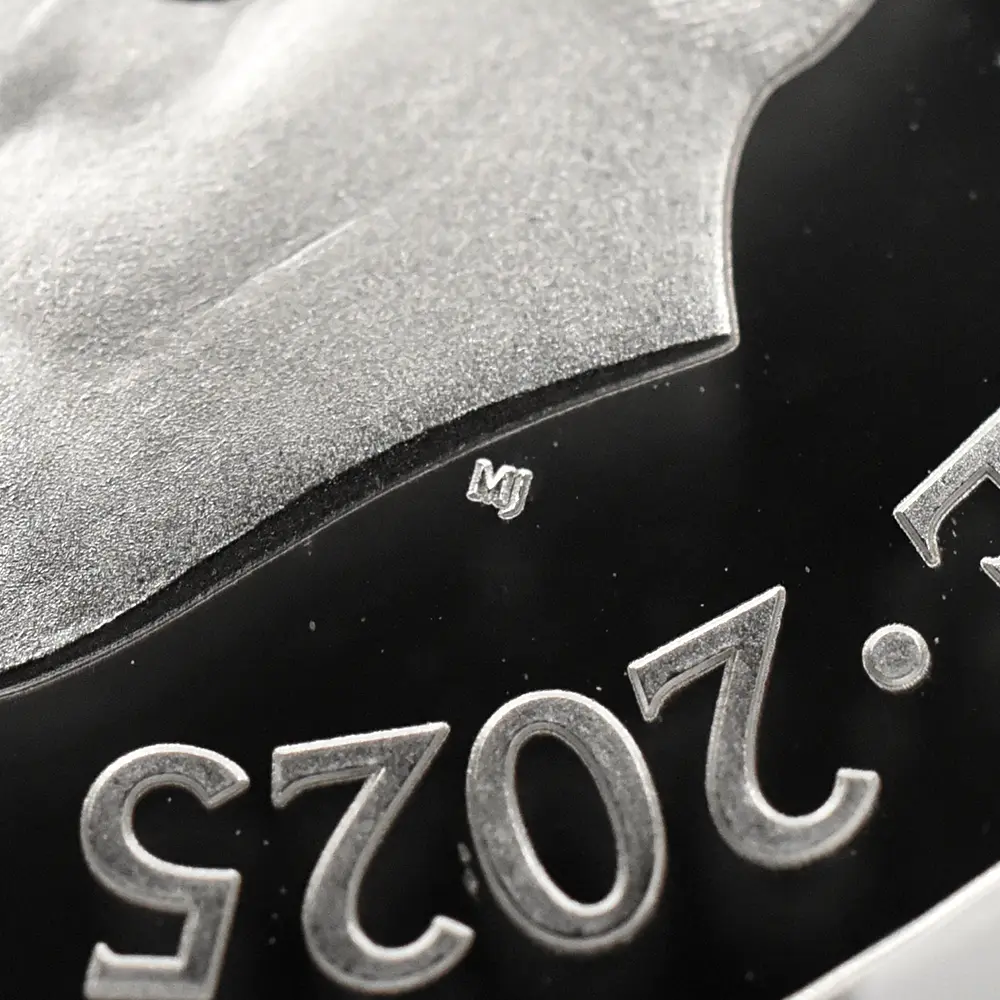 モダンコイン15：6947 イギリス 2025 チャールズ3世 スノーマン 50ペンスカラー銀貨 ファーストリリース NGC PF70UC チャールズ3世ラベル 箱付き