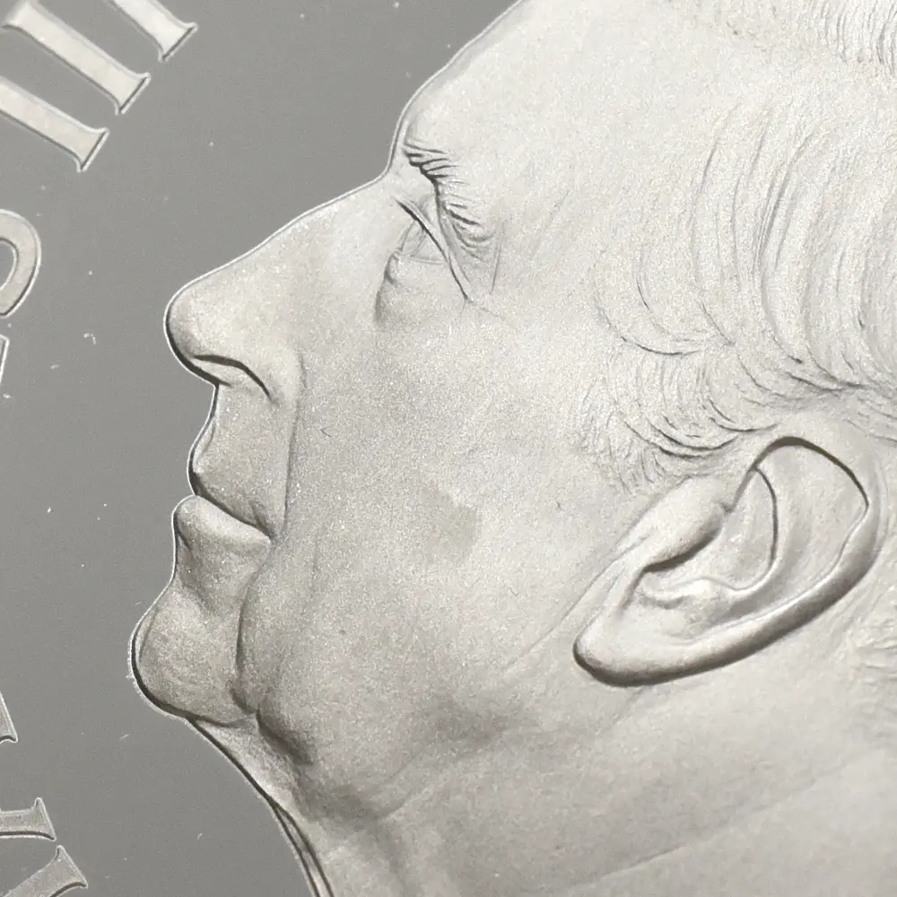 モダンコイン9：6902 【傷あり】イギリス 2026 チャールズ3世 エリザベス2世のコイン肖像シリーズ 第三弾 ミドルエリザベス 5ポンドプルーフ銀貨 未鑑定 箱付き