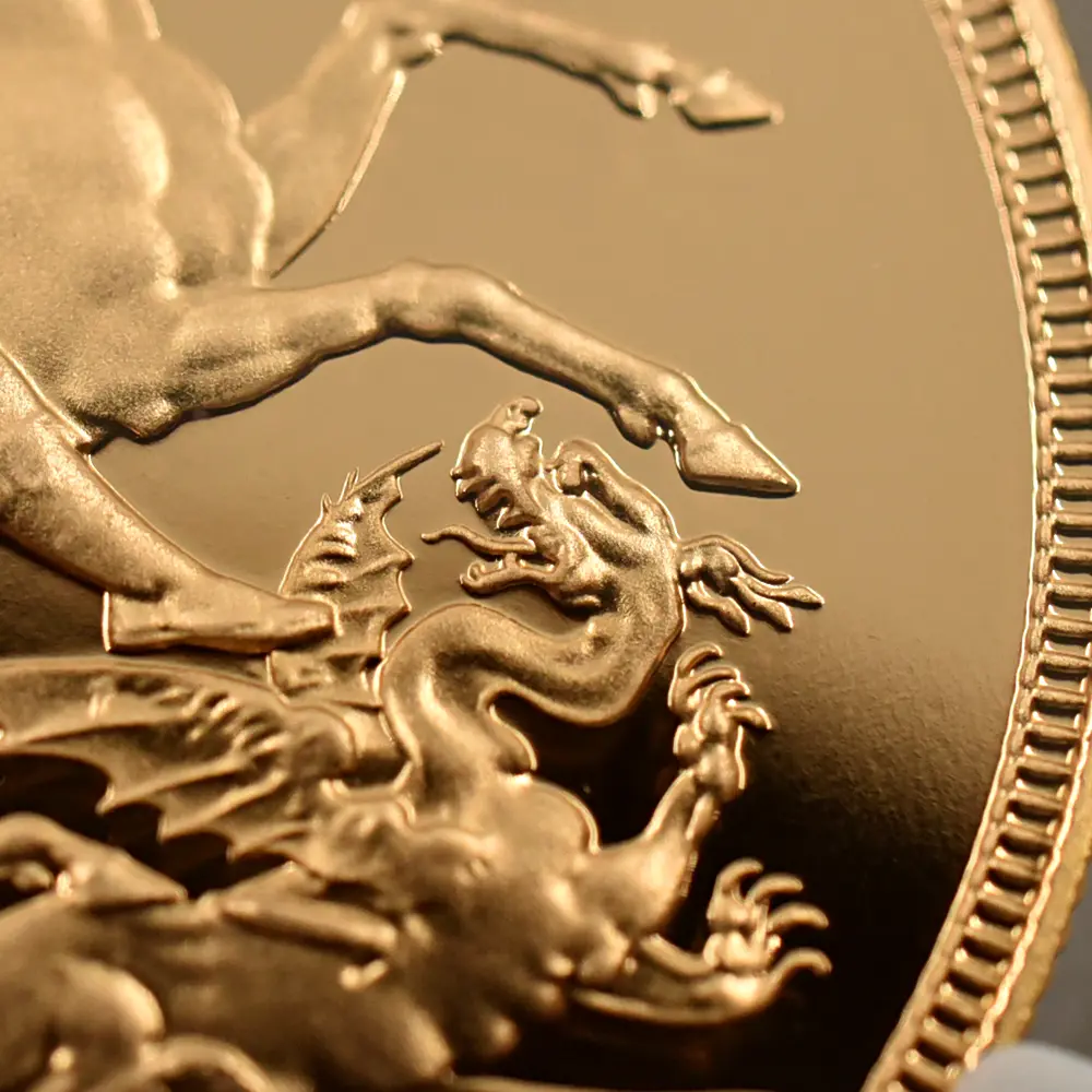 モダンコイン9:6950 イギリス 1982 エリザベス2世 ヤングエリザベス 聖ジョージ竜退治 5ソブリン 金貨 NGC PF70UC