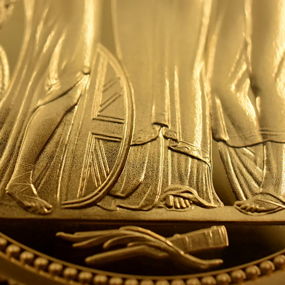 モダンコイン12：6951 イギリス 2020 エリザベス2世 スリーグレーセス 200ポンド2オンス金貨 ファーストリリース NGC PF70UC 箱付き