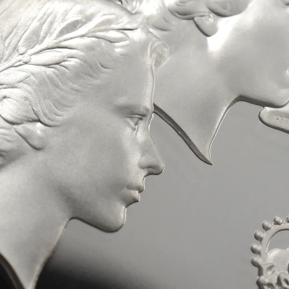 モダンコイン8：6956 イギリス 2015 エリザベス2世 最長在位記念 10ポンド5オンス銀貨 ファースト500ストラック NGC PF70UC 付属品付き