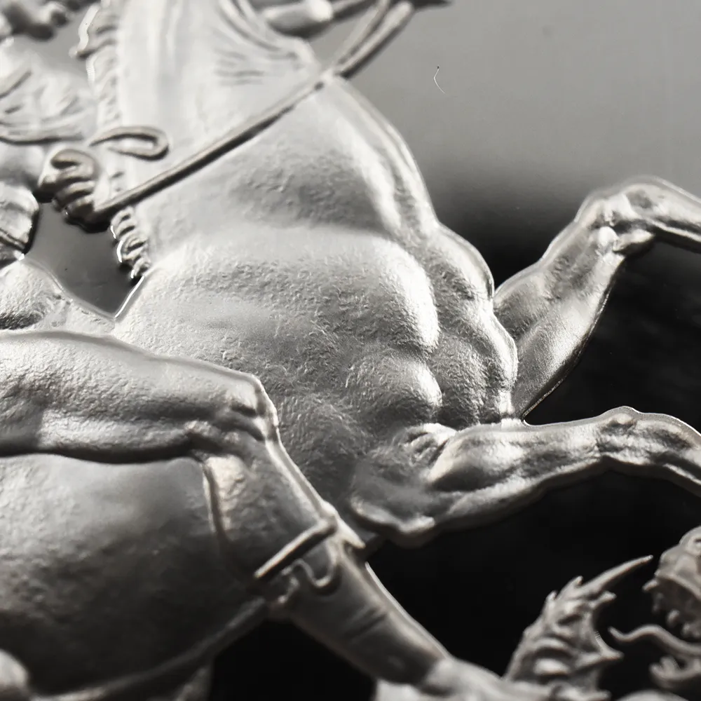 モダンコイン9:4793 2024 チャールズ3世 ピストルッチ作聖ジョージ竜退治 10ポンド5オンス銀貨 NGC PF69UC チャールズ3世ラベル 箱付き