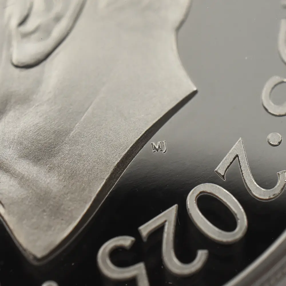 モダンコイン10:6983 【訳あり】イギリス 2025 チャールズ3世 ミュージックレジェンド第11弾 アイアン・メイデン 2ポンド1オンス カラープルーフ銀貨 未鑑定 箱付き