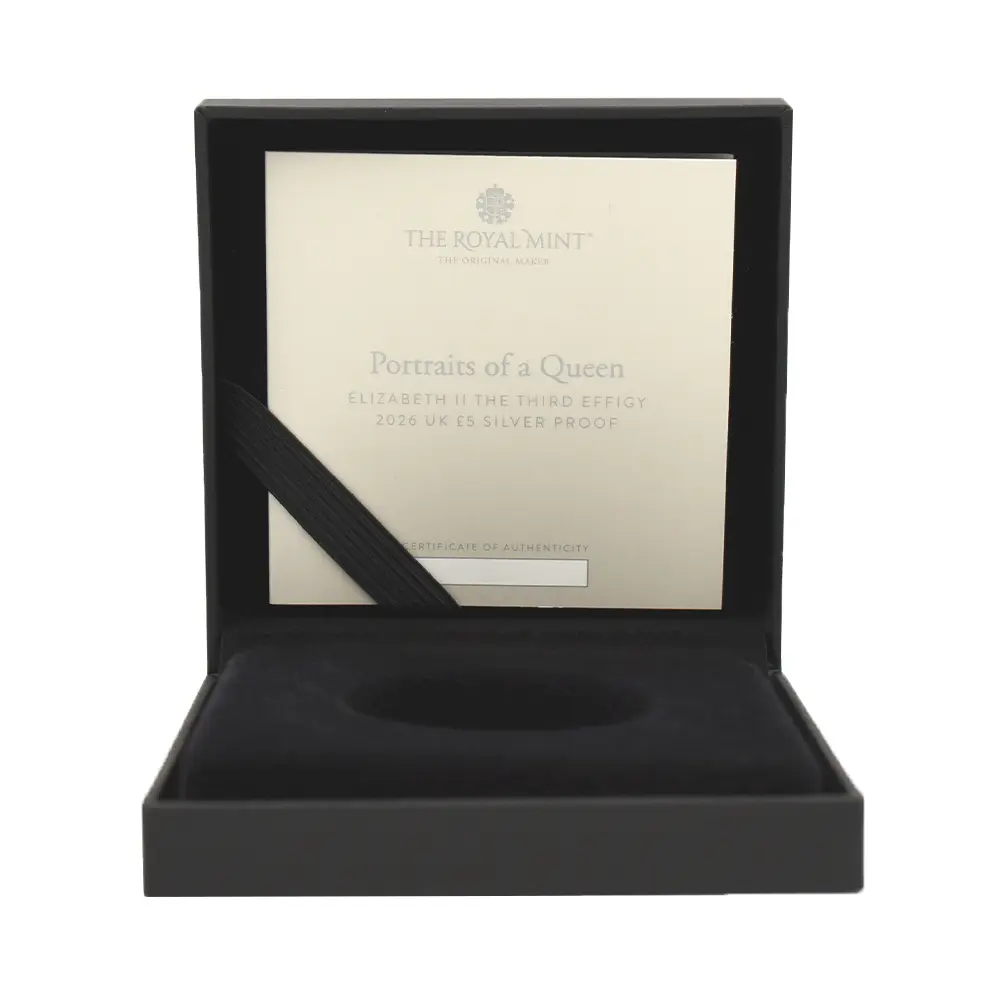 モダンコイン9：6969 イギリス 2026 チャールズ3世 エリザベス2世のコイン肖像シリーズ 第三弾 ミドルエリザベス 5ポンドプルーフ銀貨 発行即日鑑定品 NGC PF70UC 箱付き