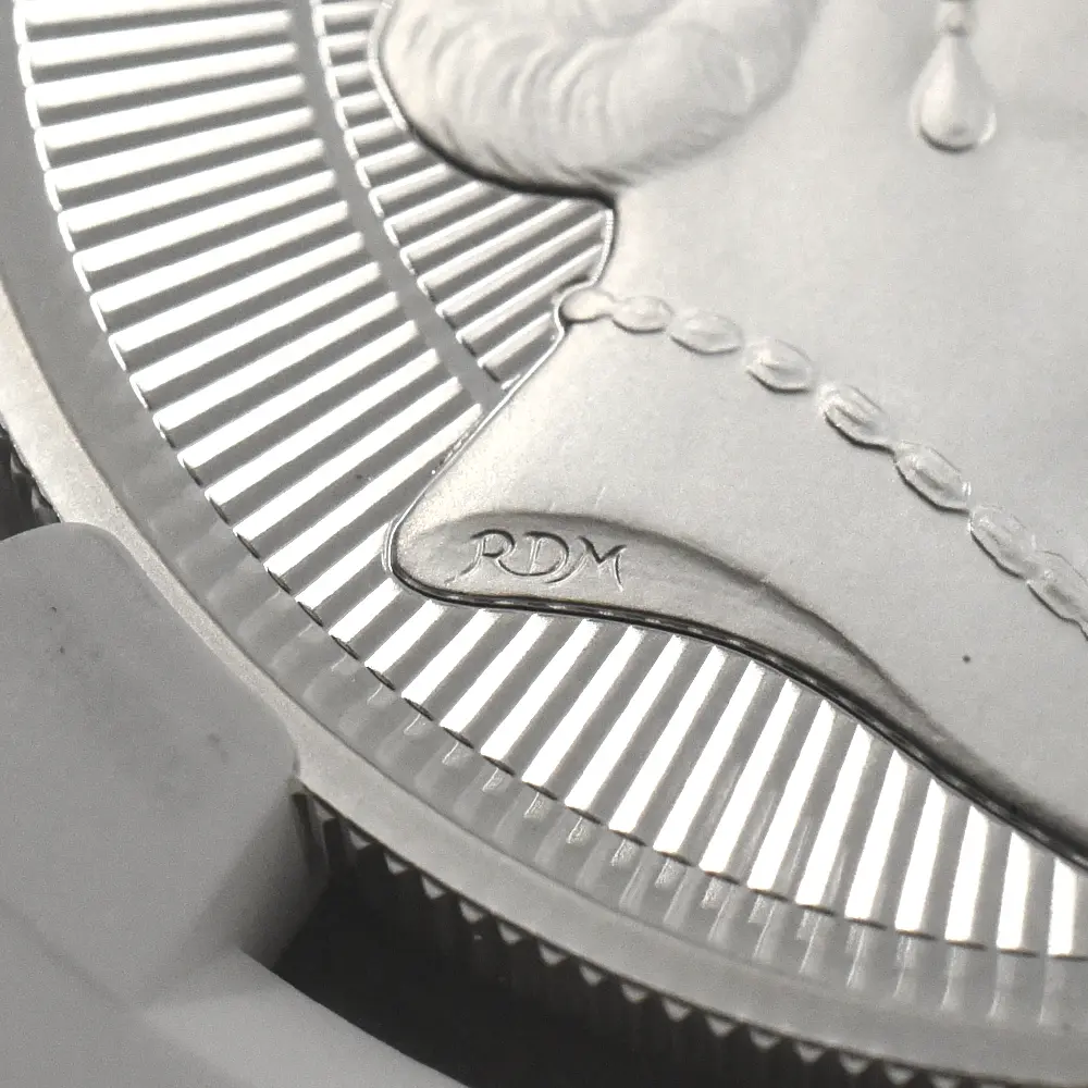 モダンコイン12：6969 イギリス 2026 チャールズ3世 エリザベス2世のコイン肖像シリーズ 第三弾 ミドルエリザベス 5ポンドプルーフ銀貨 発行即日鑑定品 NGC PF70UC 箱付き