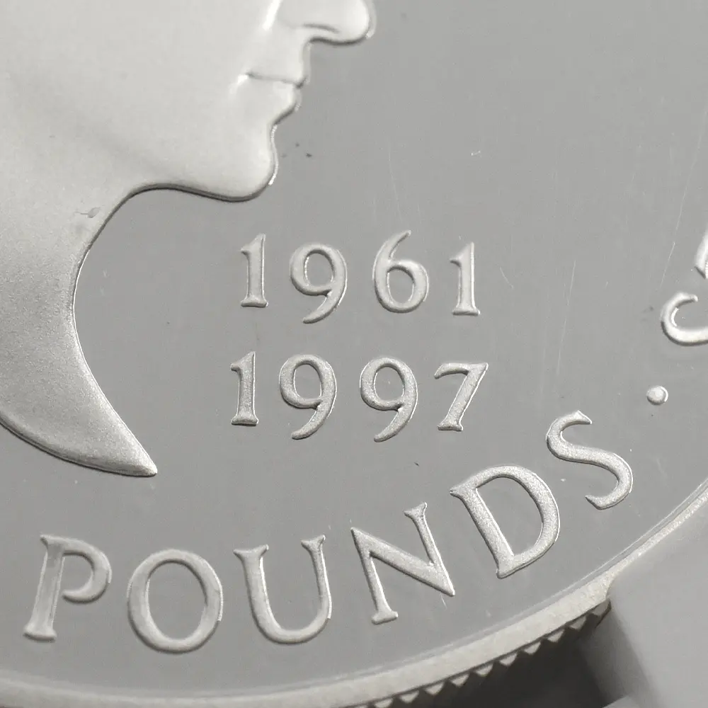 モダンコイン11：7024 イギリス 1999 エリザベス2世 ダイアナ妃追悼記念 5ポンド銀貨 NGC PF69UC 箱付き