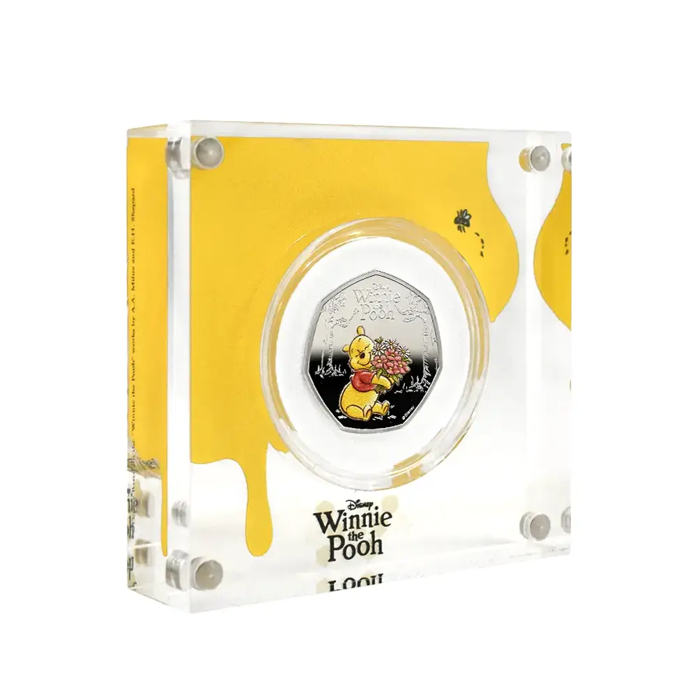 モダンコイン5：7010 【訳アリ】イギリス 2026 チャールズ3世 くまのプーさん100周年記念 50ペンスプルーフカラー銀貨 未鑑定 箱付き
