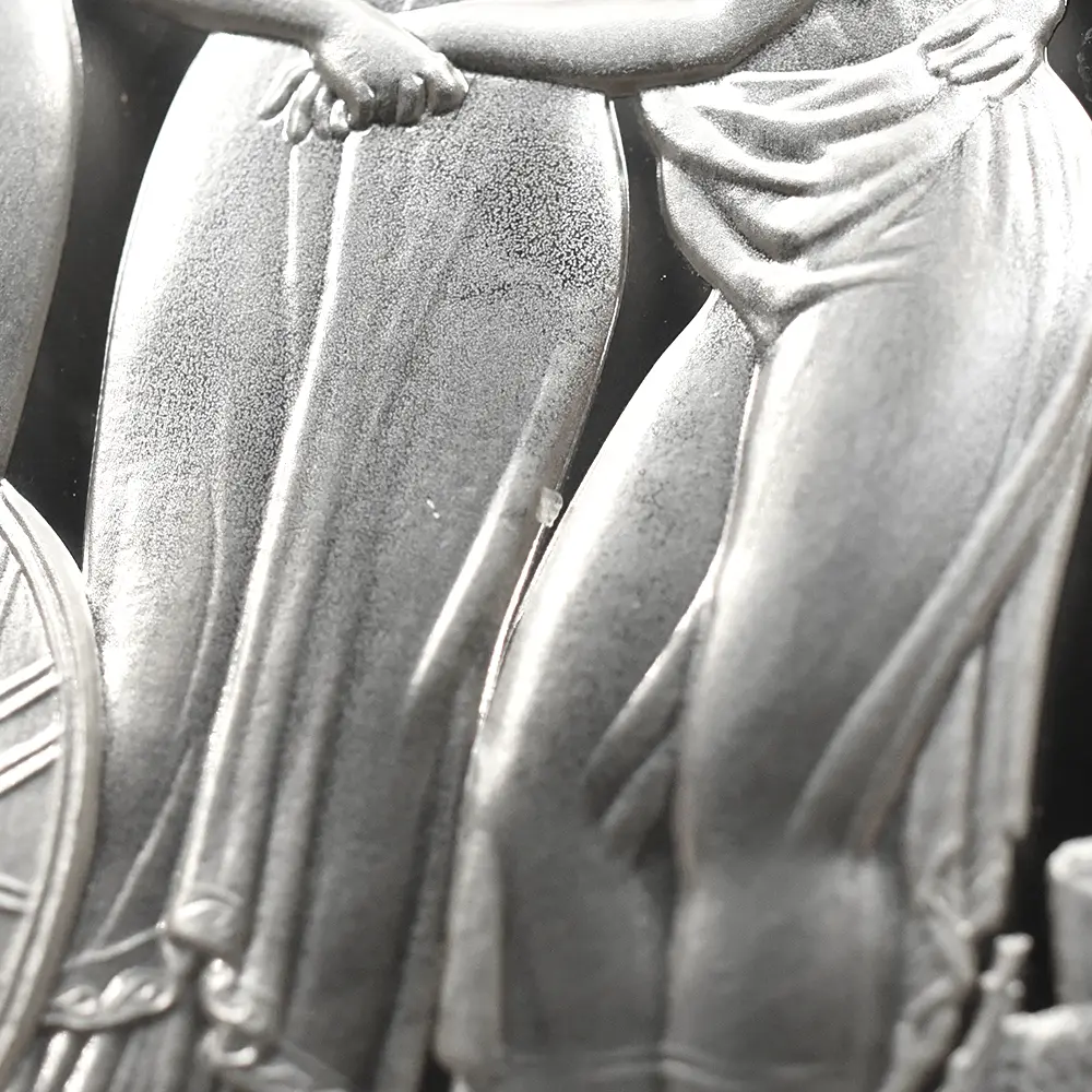 モダンコイン9:7028 イギリス 2020 エリザベス2世 スリーグレーセス 5ポンド2オンス銀貨 ファーストリリース NGC PF70UC