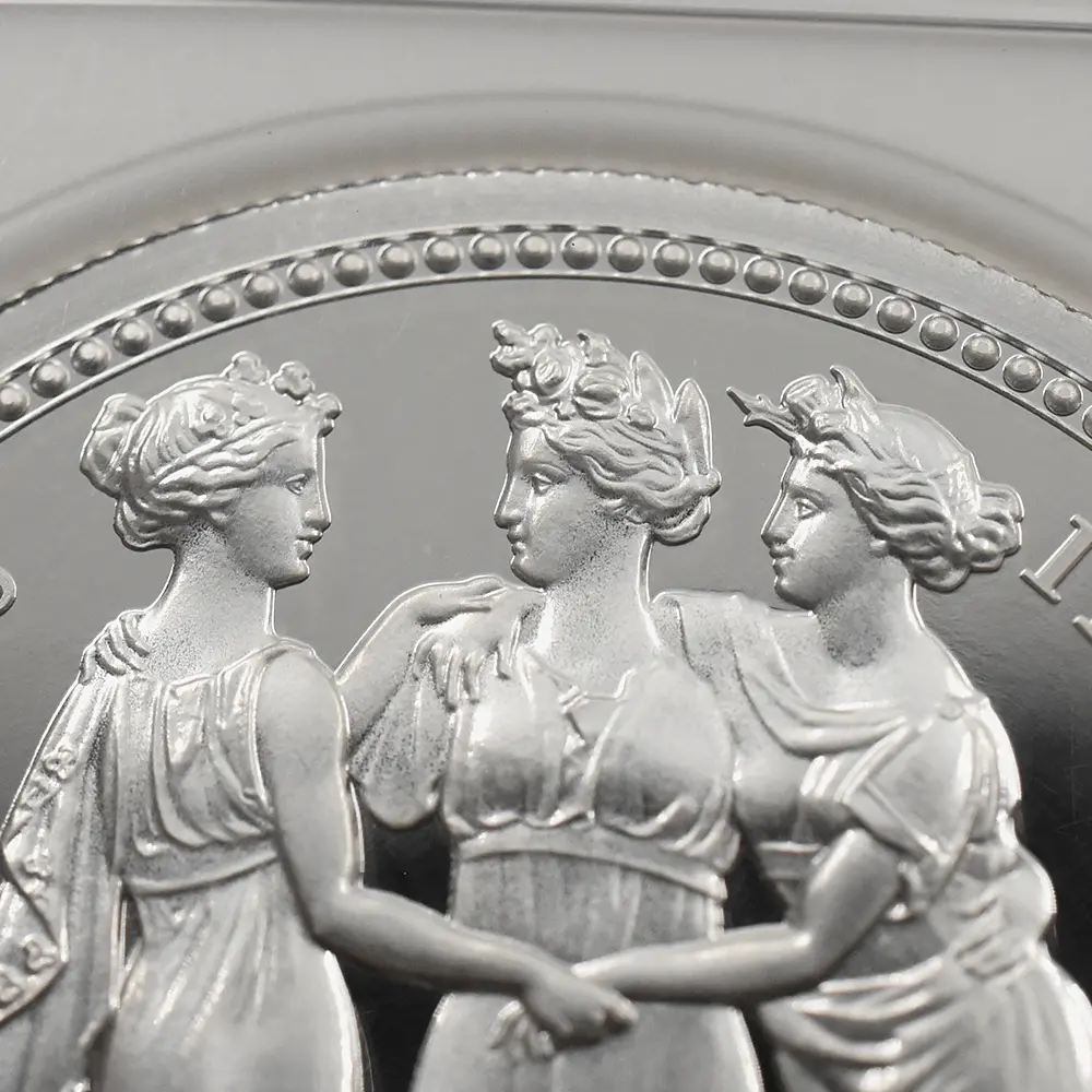 モダンコイン6：7056 イギリス 2020 エリザベス2世 スリーグレーセス 5ポンド2オンス銀貨 NGC PF70UC