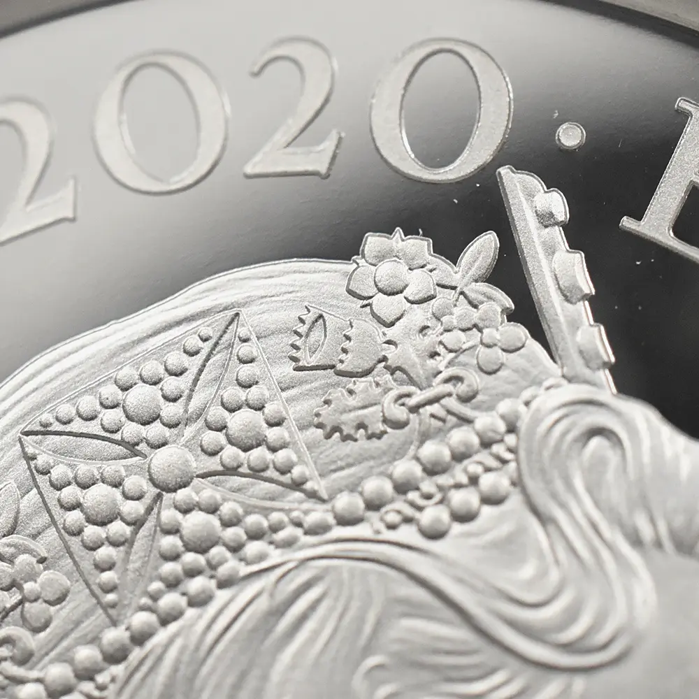 モダンコイン10：7056 イギリス 2020 エリザベス2世 スリーグレーセス 5ポンド2オンス銀貨 NGC PF70UC