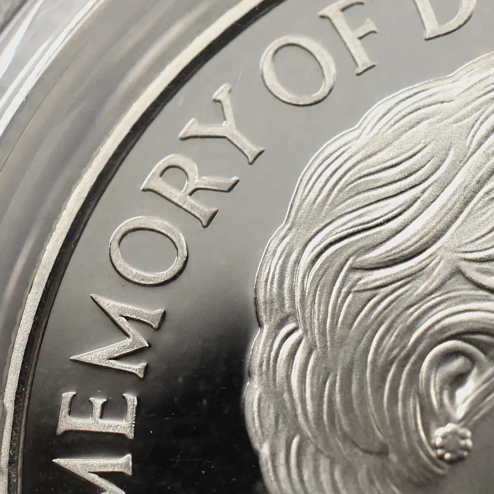 モダンコイン9：7058 イギリス 1999 エリザベス2世 ダイアナ妃追悼記念 5ポンド銀貨 PCGS PR69DC S-L6 箱付き