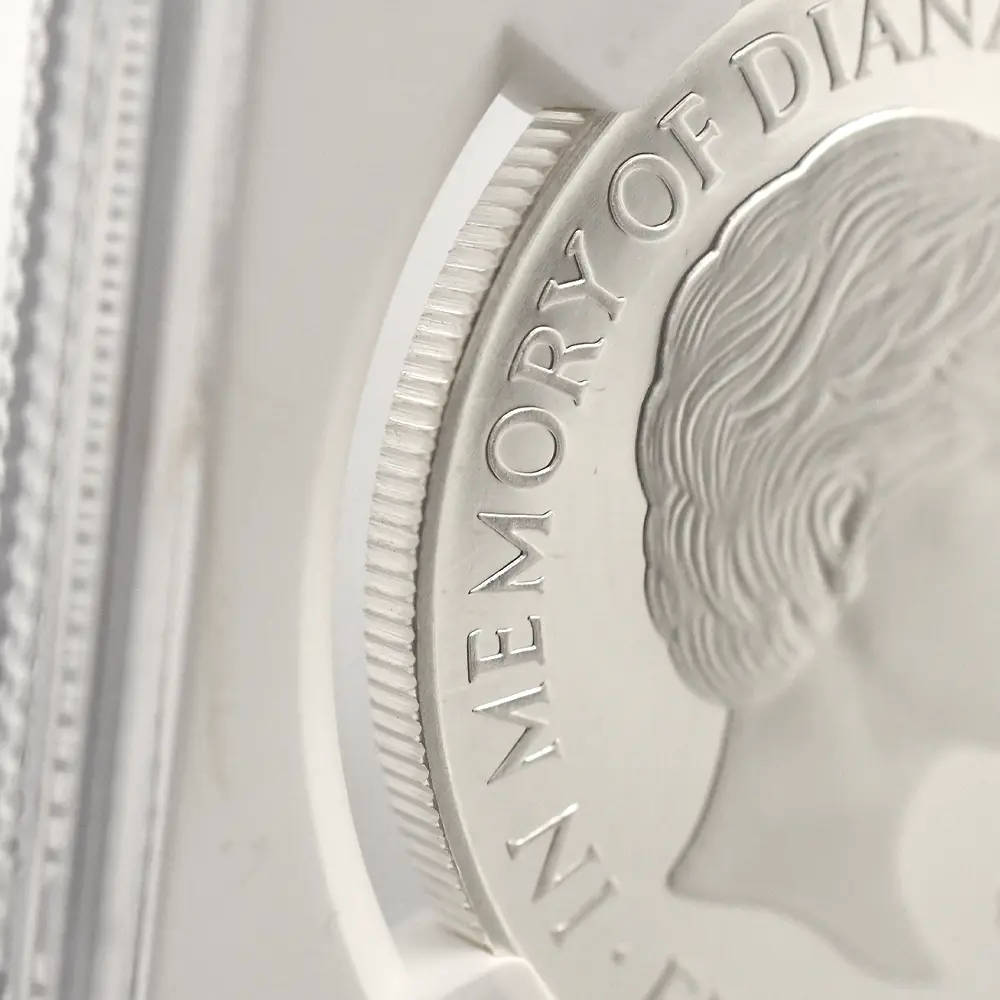 モダンコイン12：7051 イギリス 1999 エリザベス2世 ダイアナ妃追悼記念 5ポンド銀貨 NGC PF69UC