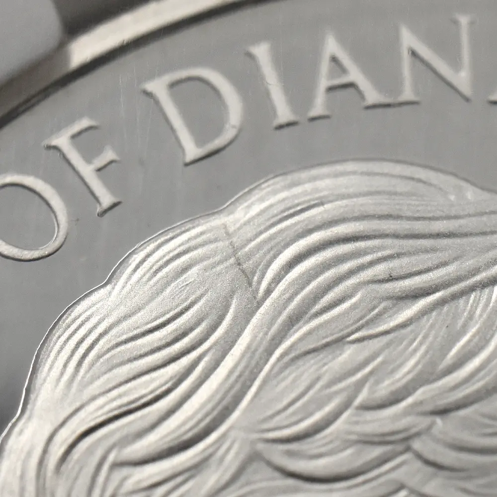 モダンコイン8：7052 イギリス 1999 エリザベス2世 ダイアナ妃追悼記念 5ポンド銀貨 NGC PF69UC