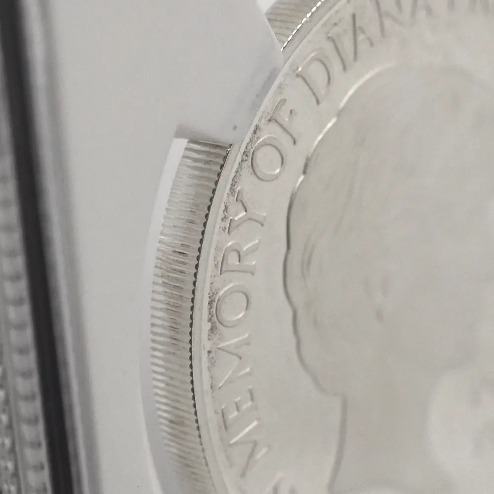 モダンコイン13：7054 イギリス 1999 エリザベス2世 ダイアナ妃追悼記念 5ポンド銀貨 NGC PF69UC