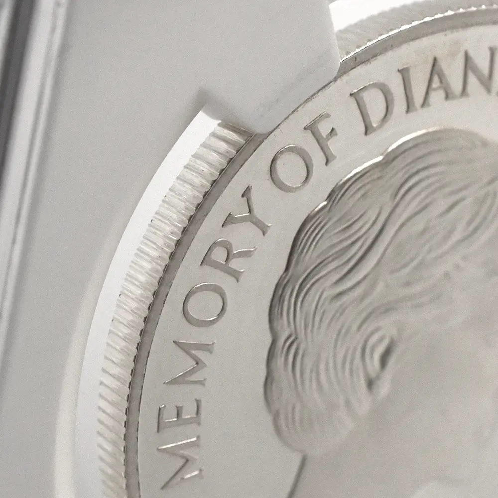 モダンコイン13：7055 イギリス 1999 エリザベス2世 ダイアナ妃追悼記念 5ポンド銀貨 NGC PF69UC