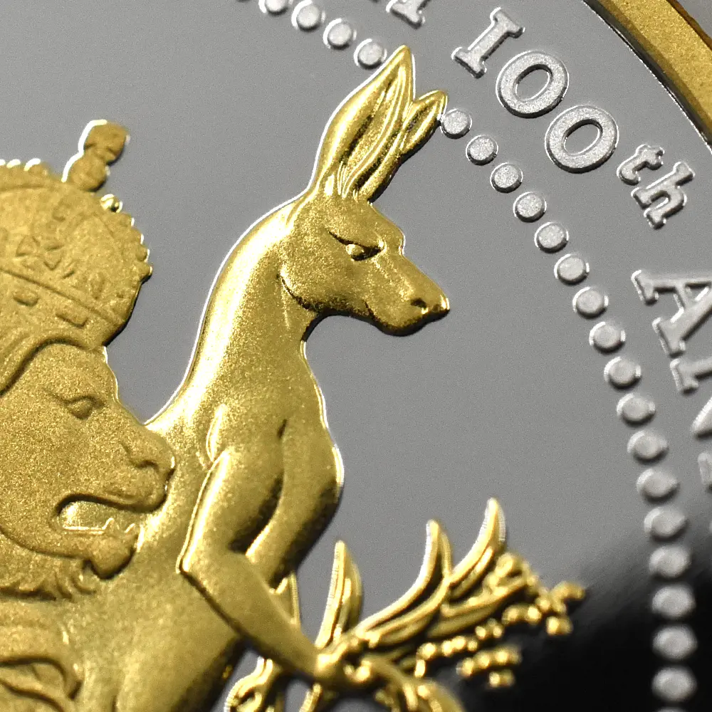 モダンコイン6:7038 オーストラリア 2026 チャールズ3世 エリザベス2世生誕100周年記念 1ドル1オンス プルーフ銀貨 金メッキ付 未鑑定 箱付き