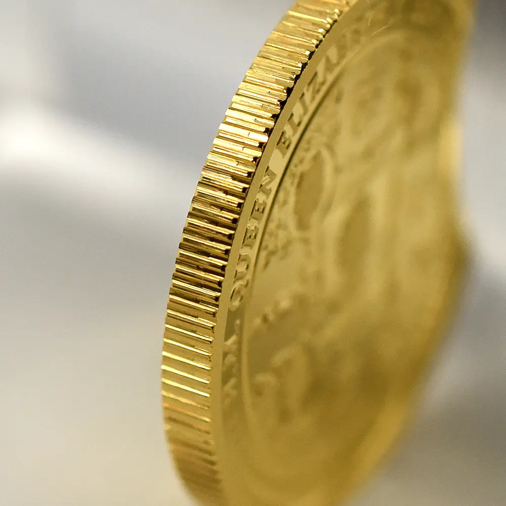 モダンコイン13:7039 オーストラリア 2026 チャールズ3世 エリザベス2世生誕100周年記念 25ドル1/4オンス プルーフ金貨 未鑑定 箱付き