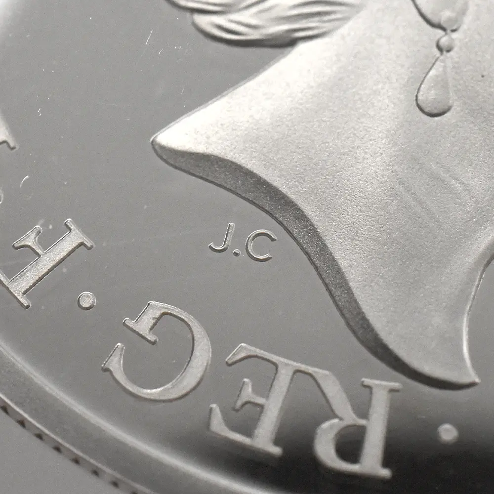 モダンコイン11：7065 イギリス 2020 エリザベス2世 スリーグレーセス 5ポンド2オンス銀貨 ファーストリリース NGC PF70UC